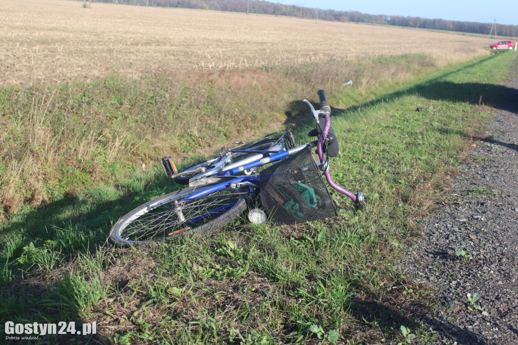 Zderzenie rowerzysty i motorowerzysty na K12