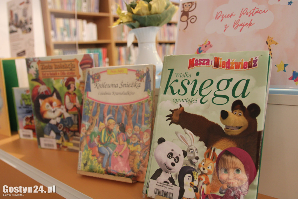 Dzień postaci z bajek w gostyńskiej bibliotece