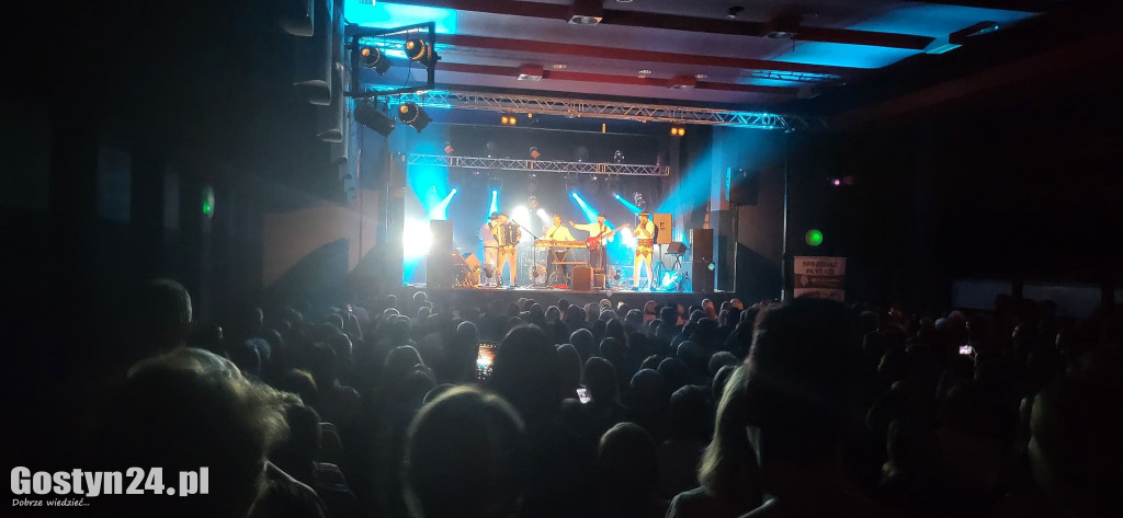 Koncert zespołu Baciary w GOK Hutnik