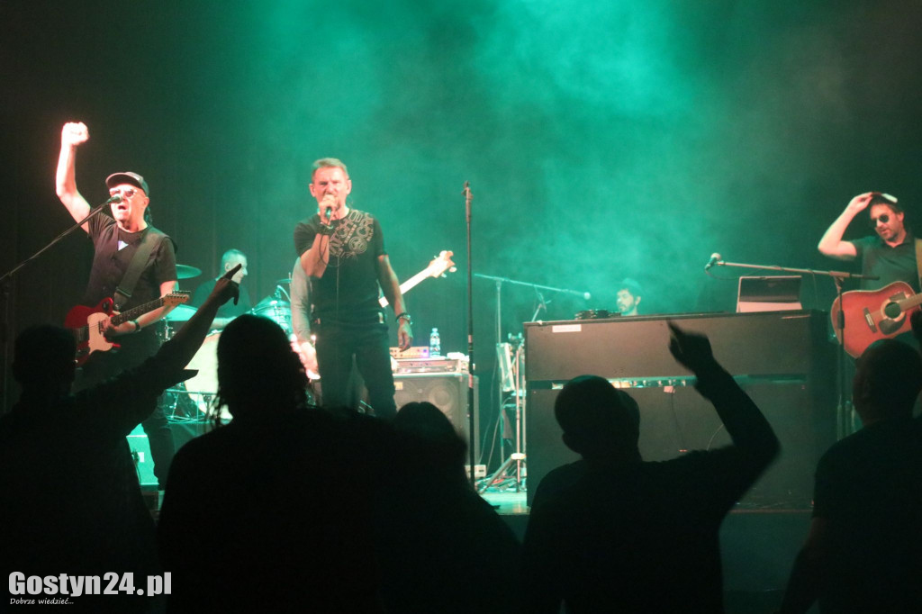 Koncert zespołu Sztywny Pal Azji w Pogorzeli