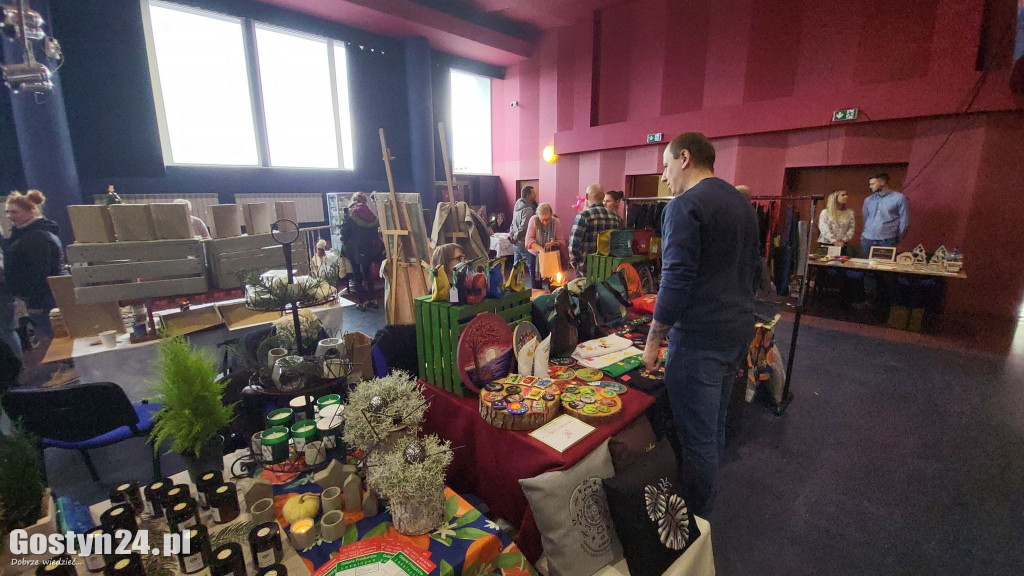 Świąteczna Galeria Produktów Lokalnych w Hutniku