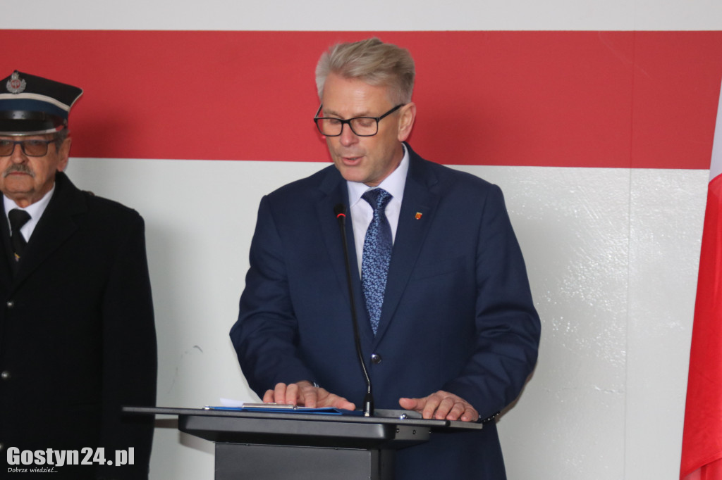 Przekazanie motopomp dla OSP w Pępowie