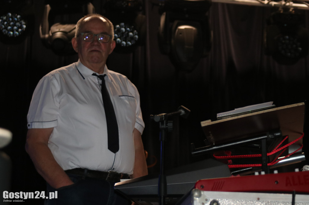 Andrzejkowy Bal Seniorów w gostyńskim Hutniku