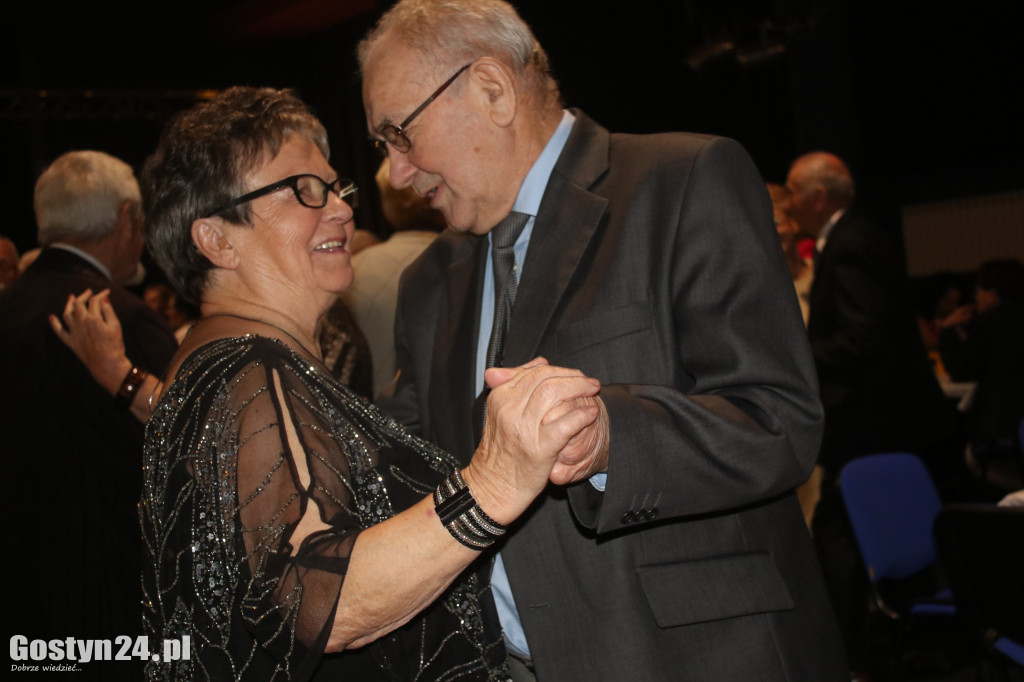 Andrzejkowy Bal Seniorów w gostyńskim Hutniku