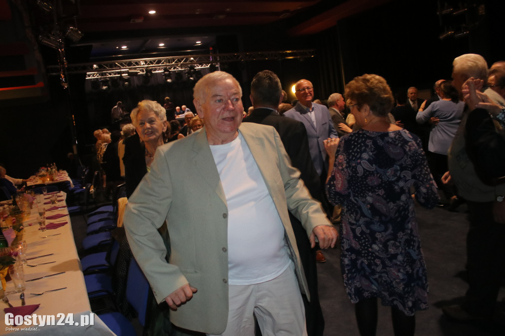 Andrzejkowy Bal Seniorów w gostyńskim Hutniku