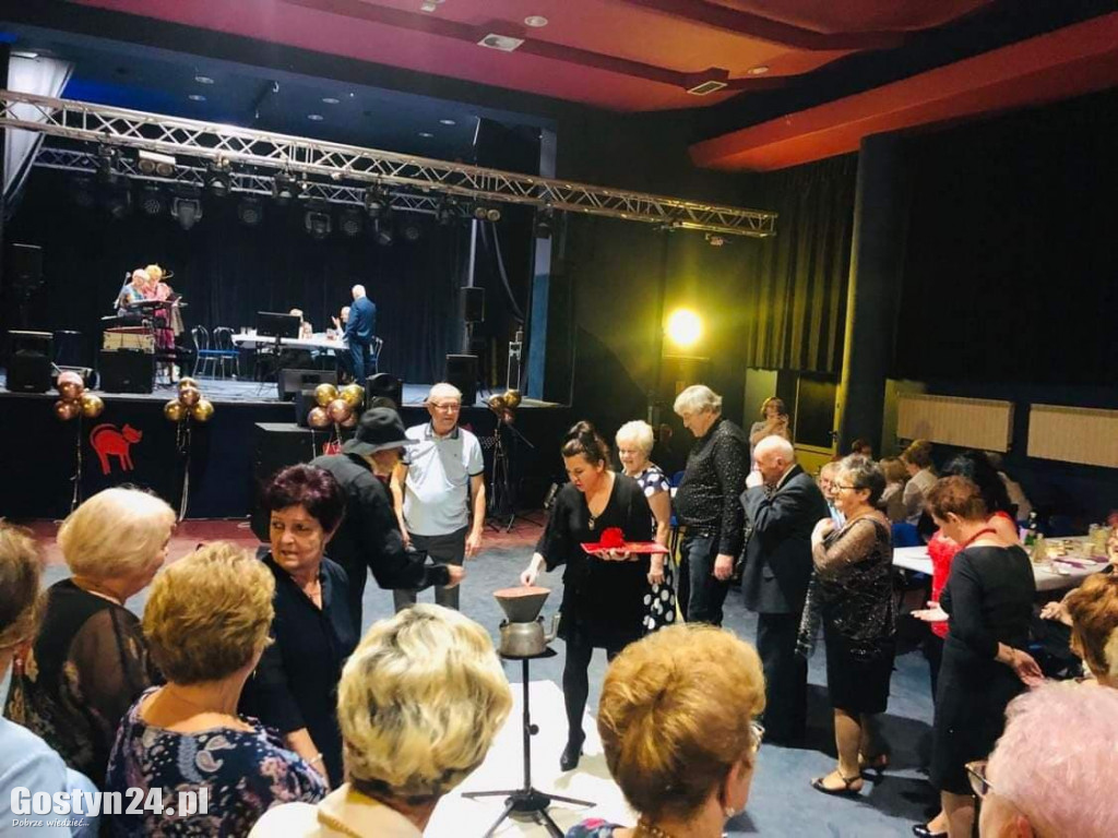 Andrzejkowy Bal Seniorów w gostyńskim Hutniku