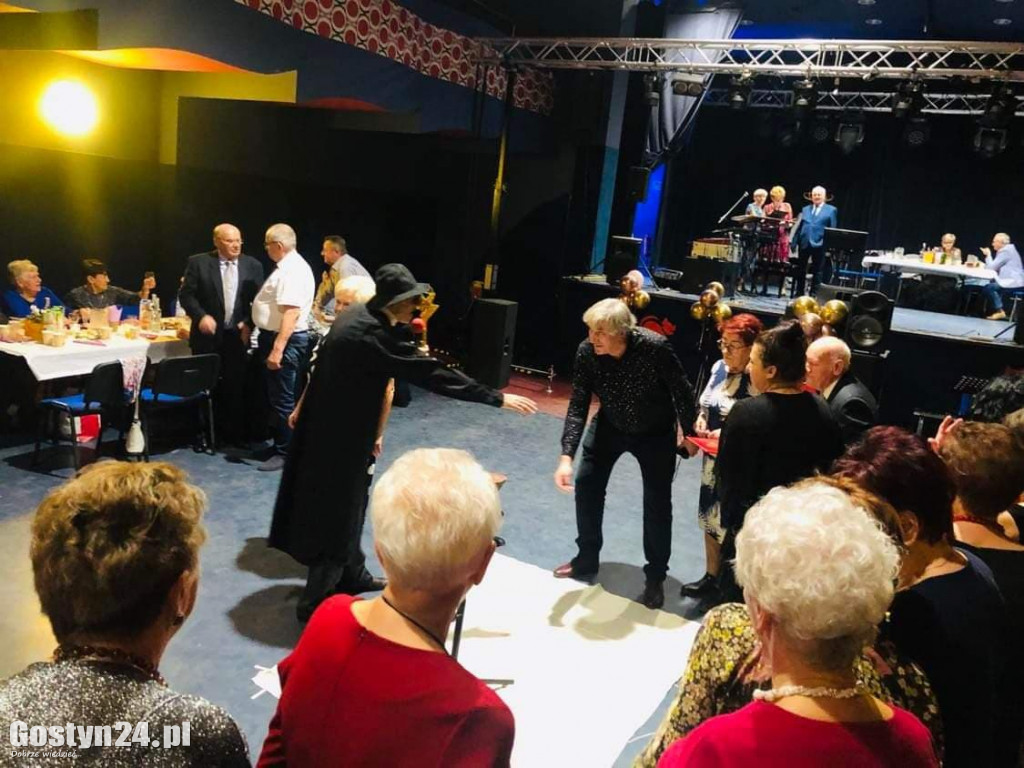 Andrzejkowy Bal Seniorów w gostyńskim Hutniku