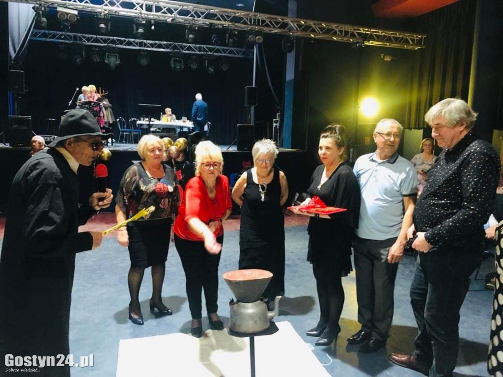 Andrzejkowy Bal Seniorów w gostyńskim Hutniku