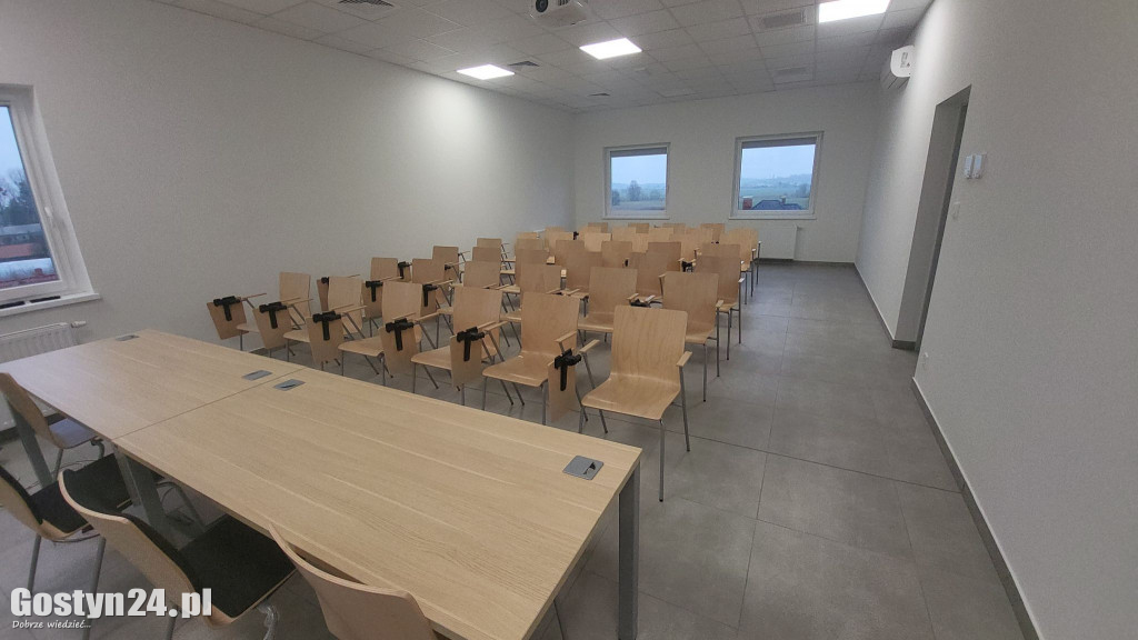 Zakończyła się modernizacja gostyńskiej komendy