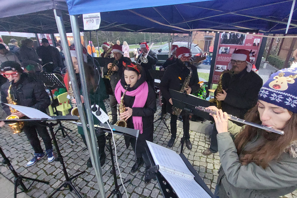 V Gminne Mikołajki na plantach w Pępowie