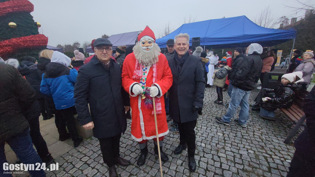 V Gminne Mikołajki na plantach w Pępowie