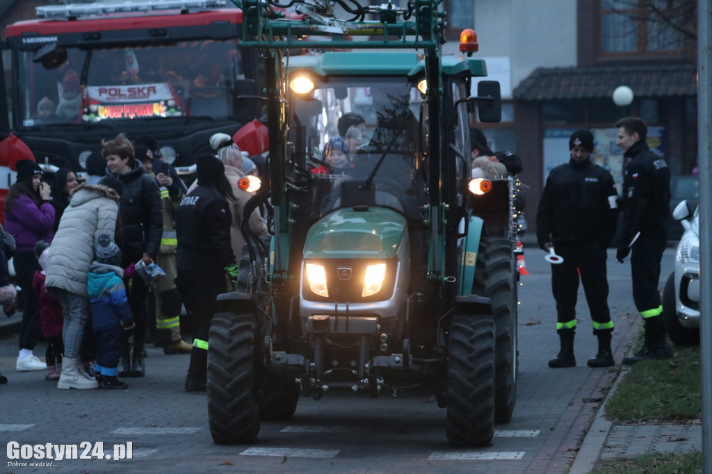 V Gminne Mikołajki na plantach w Pępowie