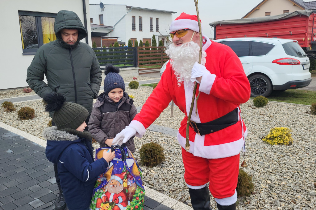 Konny orszak Świętego Mikołaja w Starej Krobi