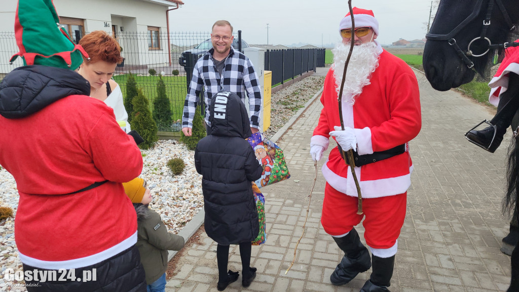 Konny orszak Świętego Mikołaja w Starej Krobi