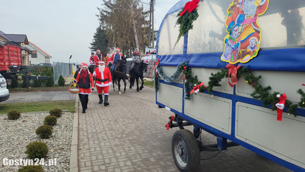 Konny orszak Świętego Mikołaja w Starej Krobi