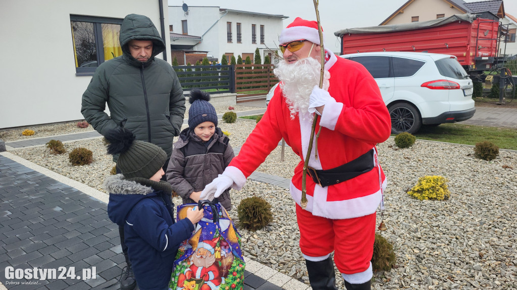 Konny orszak Świętego Mikołaja w Starej Krobi