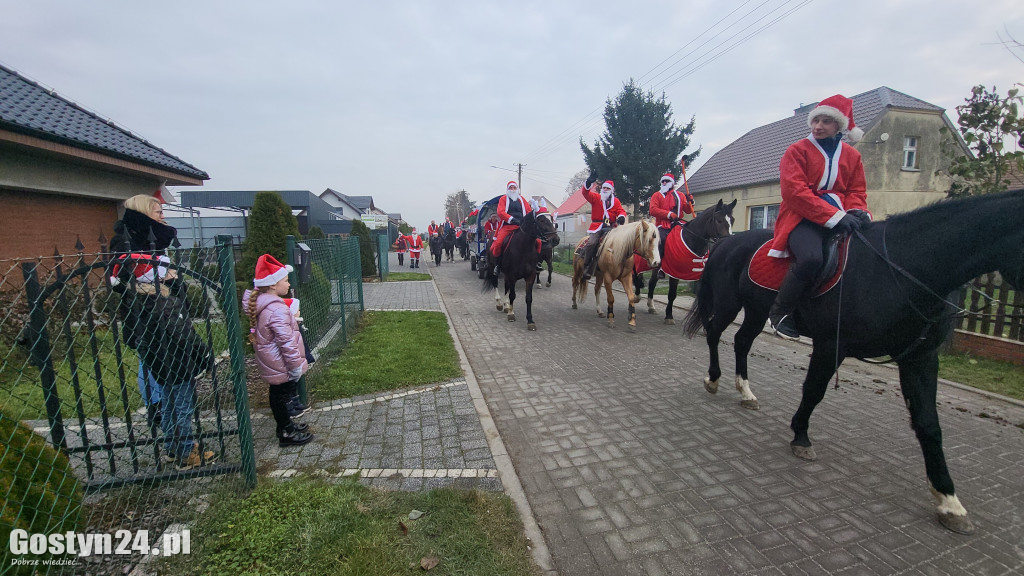 Konny orszak Świętego Mikołaja w Starej Krobi
