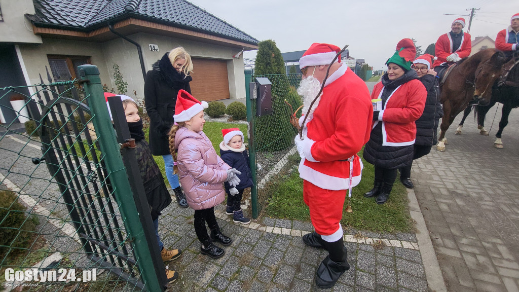 Konny orszak Świętego Mikołaja w Starej Krobi