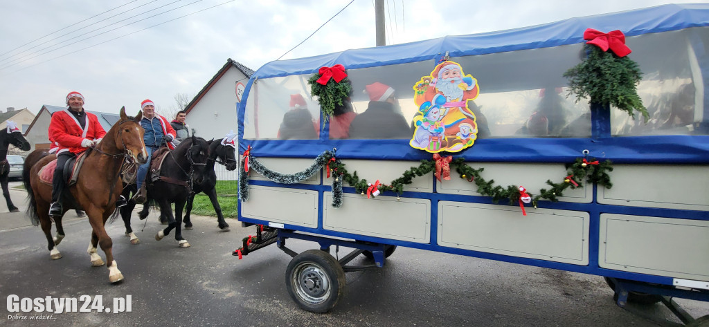 Konny orszak Świętego Mikołaja w Starej Krobi
