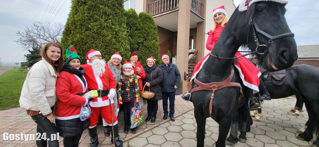 Konny orszak Świętego Mikołaja w Starej Krobi