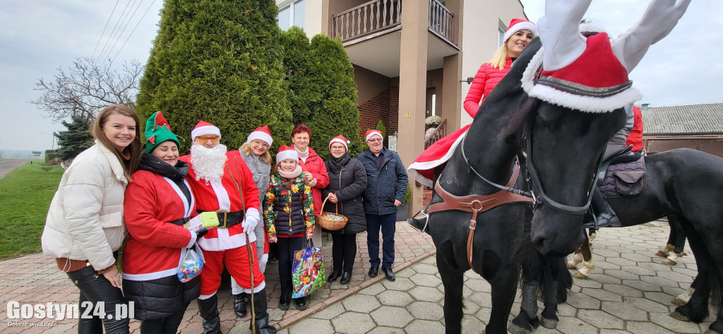 Konny orszak Świętego Mikołaja w Starej Krobi