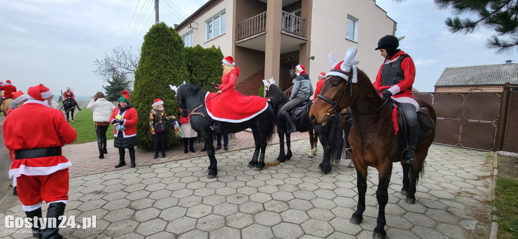Konny orszak Świętego Mikołaja w Starej Krobi