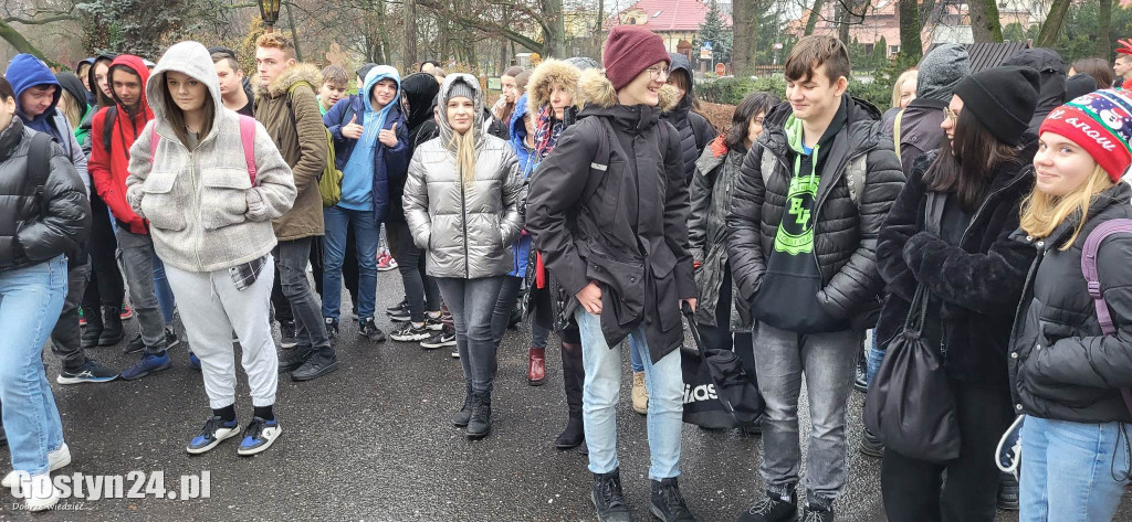 Świąteczne Miasteczko w parku w Grabonogu