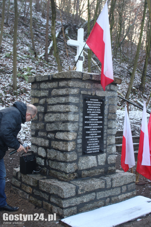 Upamiętnili pamięć rozstrzelanych w Klonach