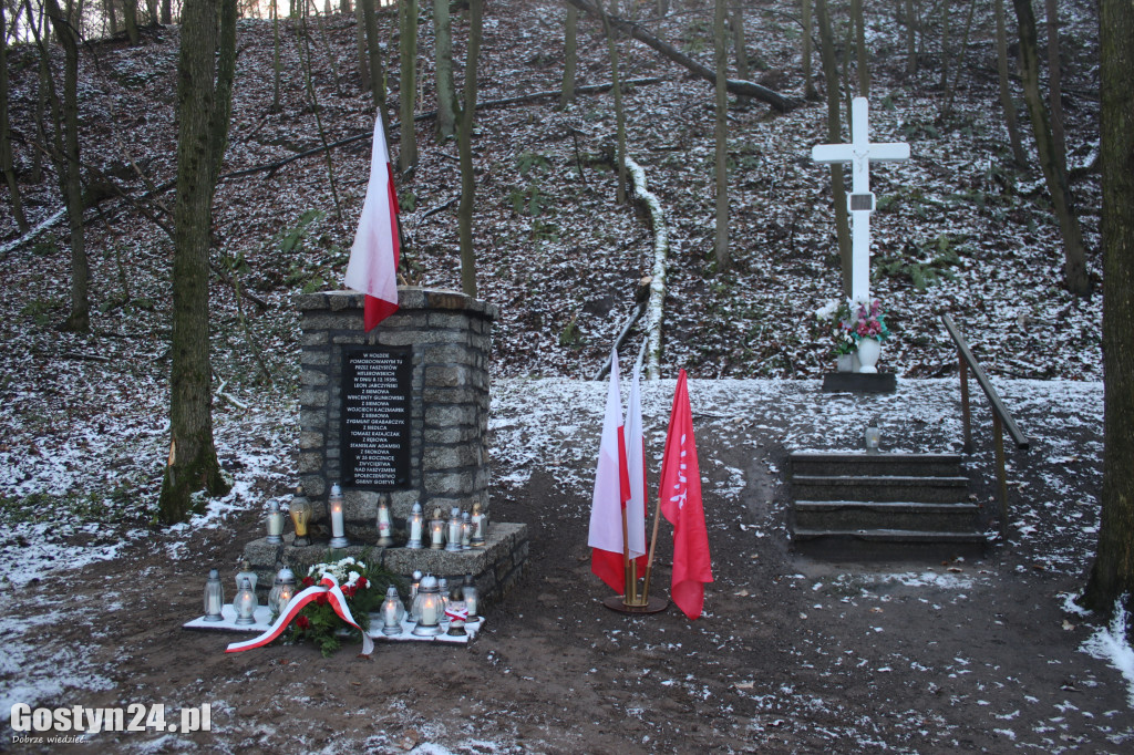 Upamiętnili pamięć rozstrzelanych w Klonach