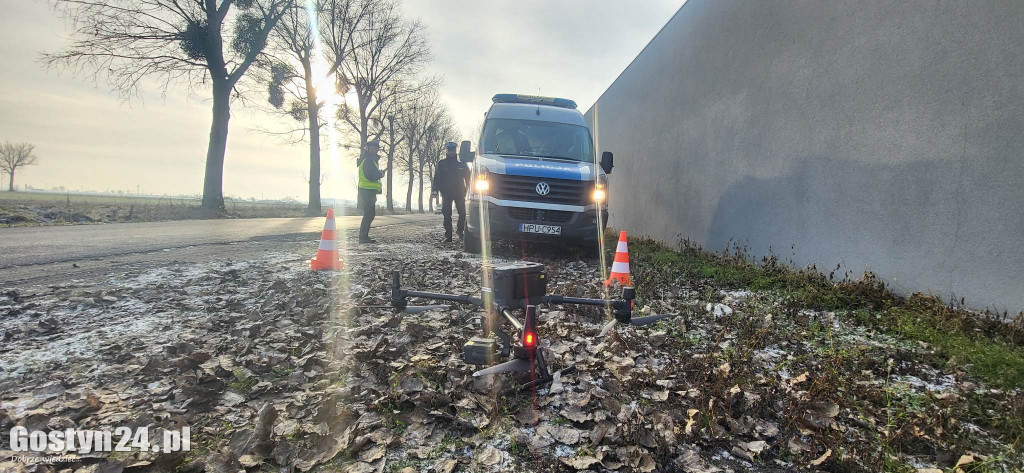 Policyjna akcja z dronem między Koszkowem a Borkiem Wlkp.