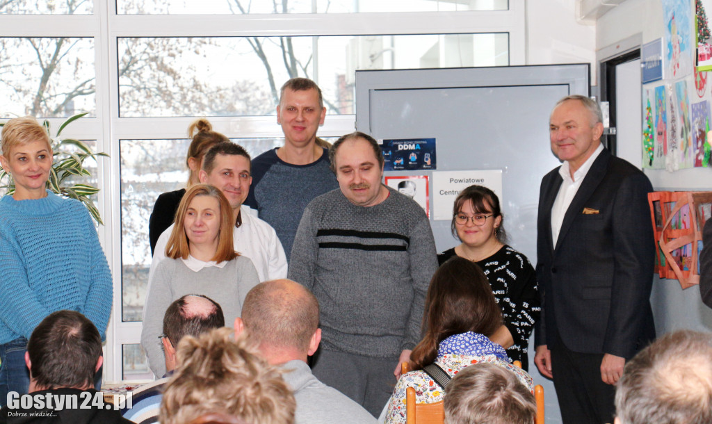Rozstrzygnięto świąteczny konkurs plastyczny