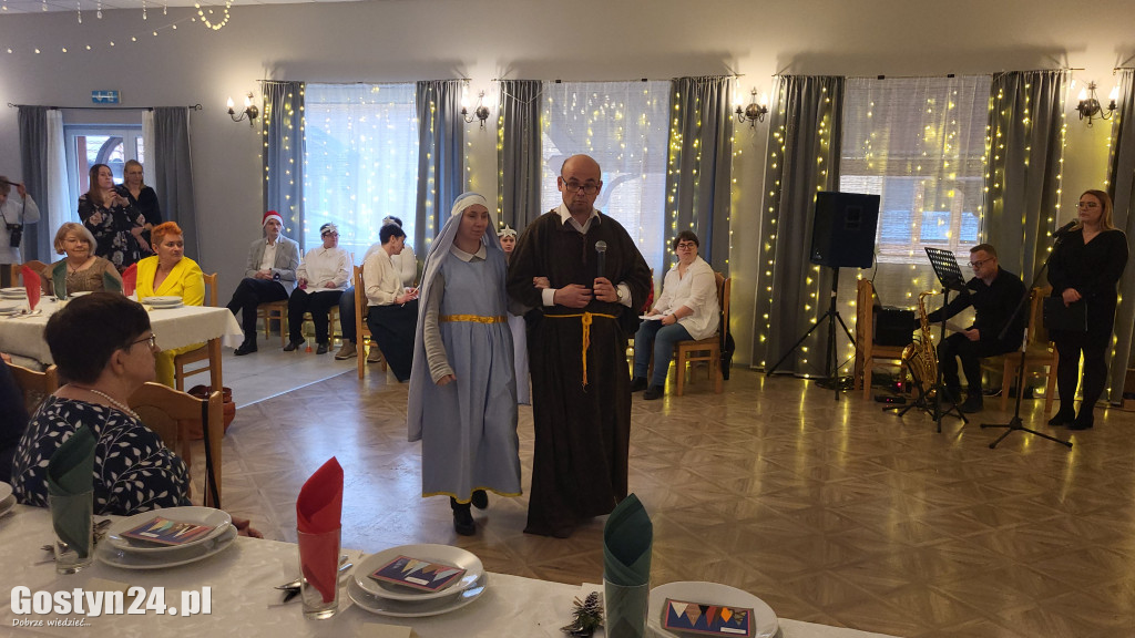 Wigilijne spotkanie uczestników ŚDS i ich rodzin