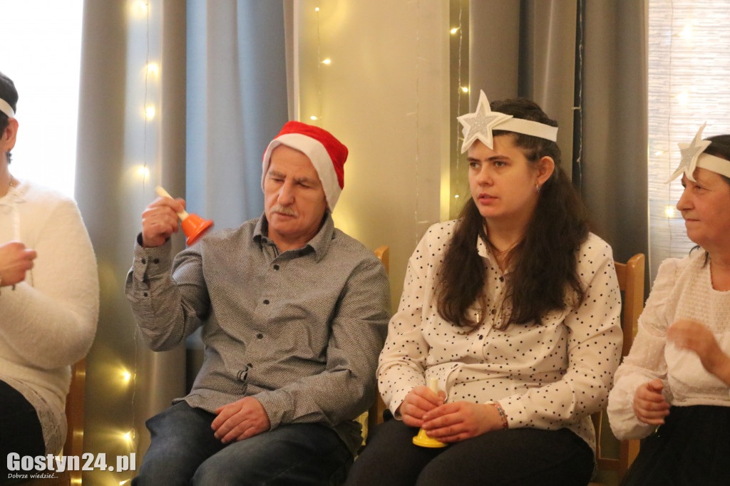 Wigilijne spotkanie uczestników ŚDS i ich rodzin