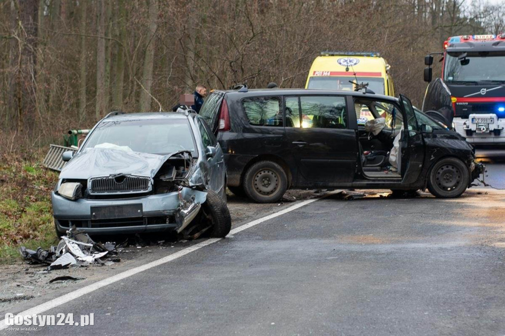 Wypadek na trasie Czmoń-Kórnik z udziałem...