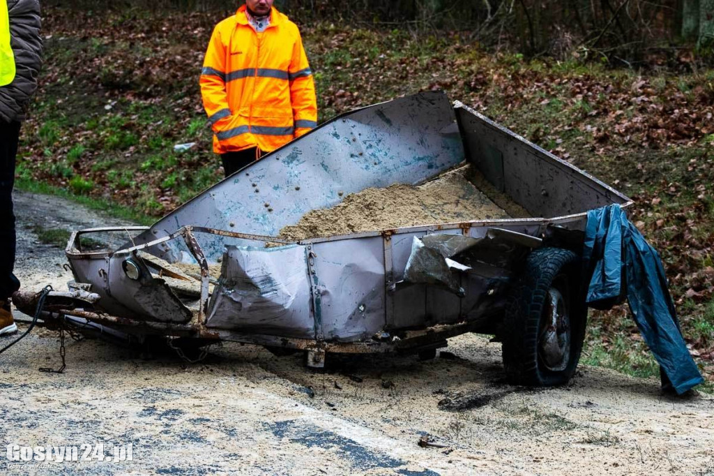 Wypadek na trasie Czmoń-Kórnik z udziałem...