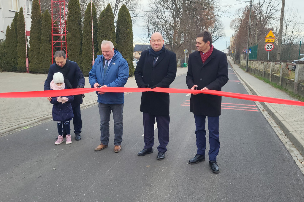 Otwarcie zmodernizowanej ul. Fabrycznej w Pudliszkach