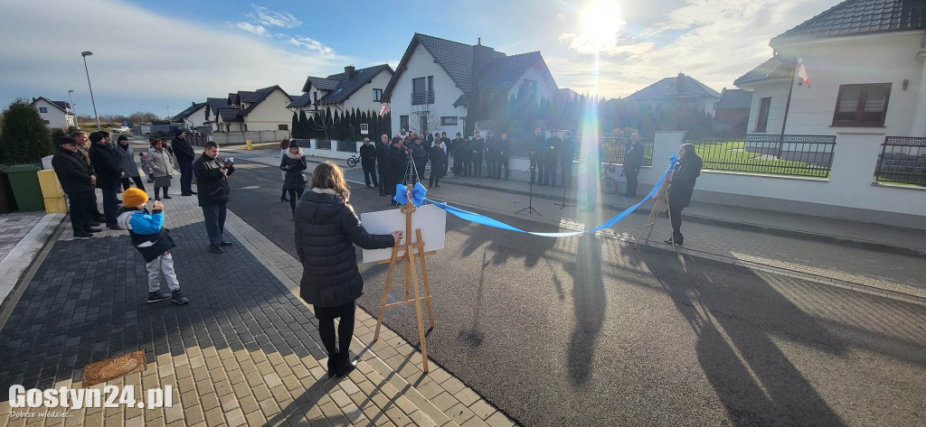 Otwarcie nowych dróg na osiedlu Berlinek w Poniecu