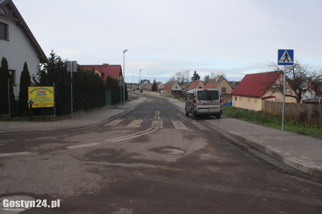 Otwarcie nowych dróg na osiedlu Berlinek w Poniecu
