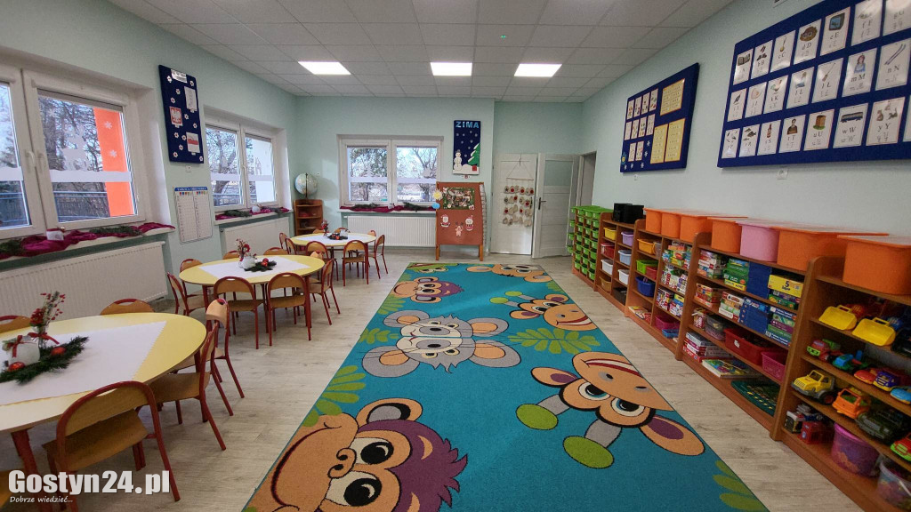 Wizytacja zmodernizowanego przedszkola w Pudliszkach
