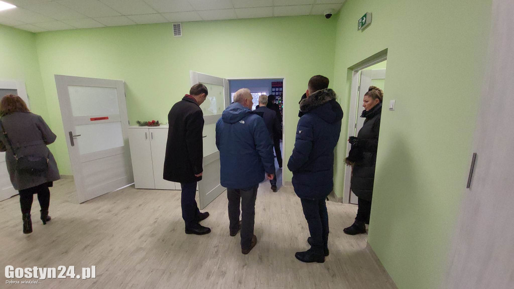 Wizytacja zmodernizowanego przedszkola w Pudliszkach