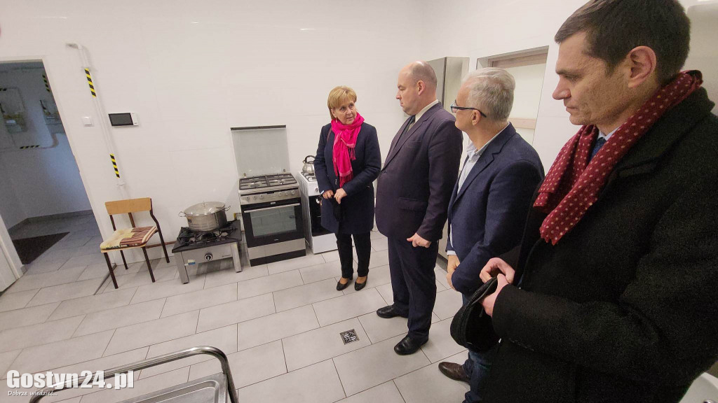 Wizytacja zmodernizowanego przedszkola w Pudliszkach
