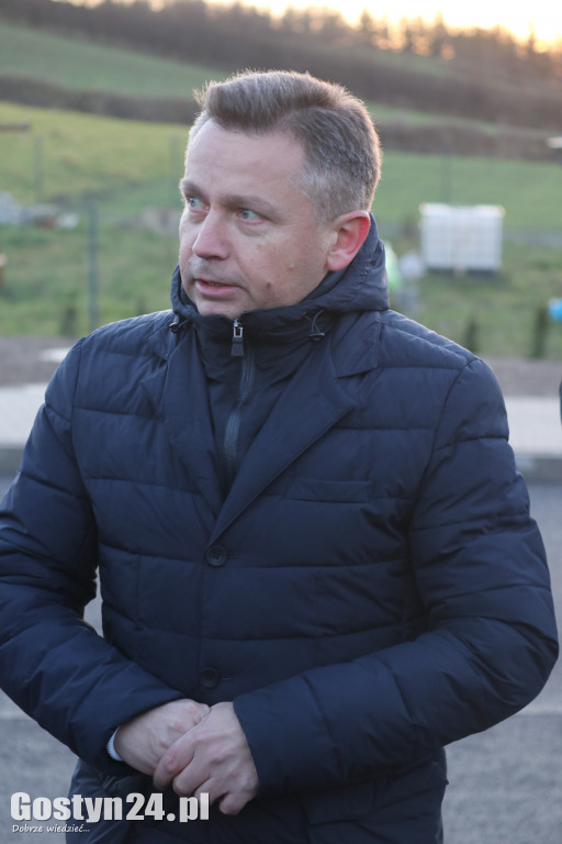Spacer nową al. Niepodległości w Gostyniu