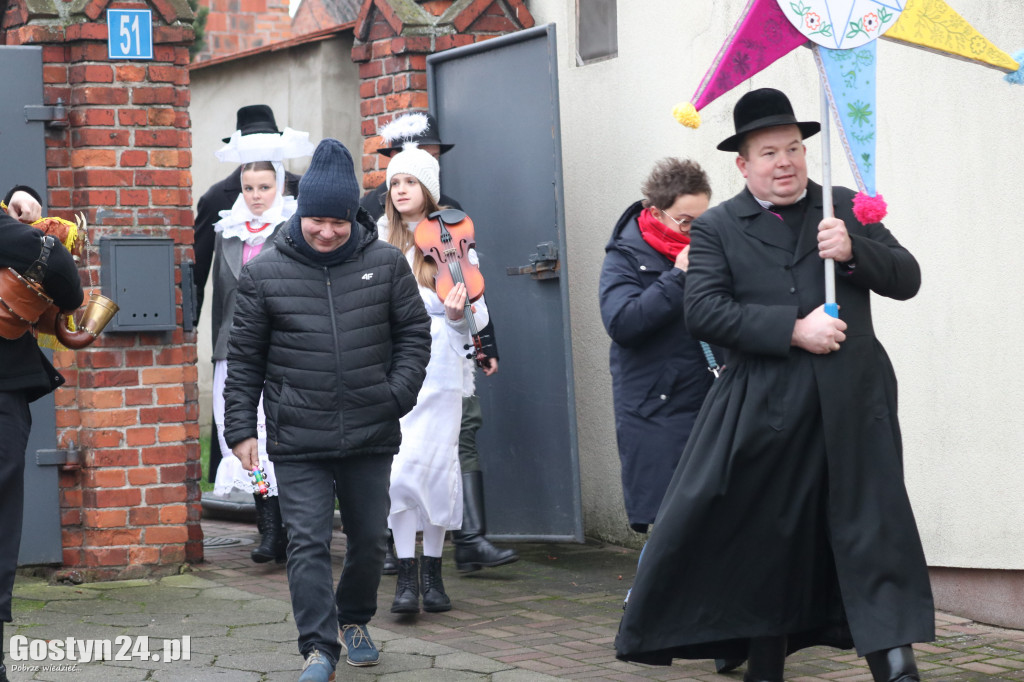 Kolędnicy odwiedzali mieszkańców Domachowa