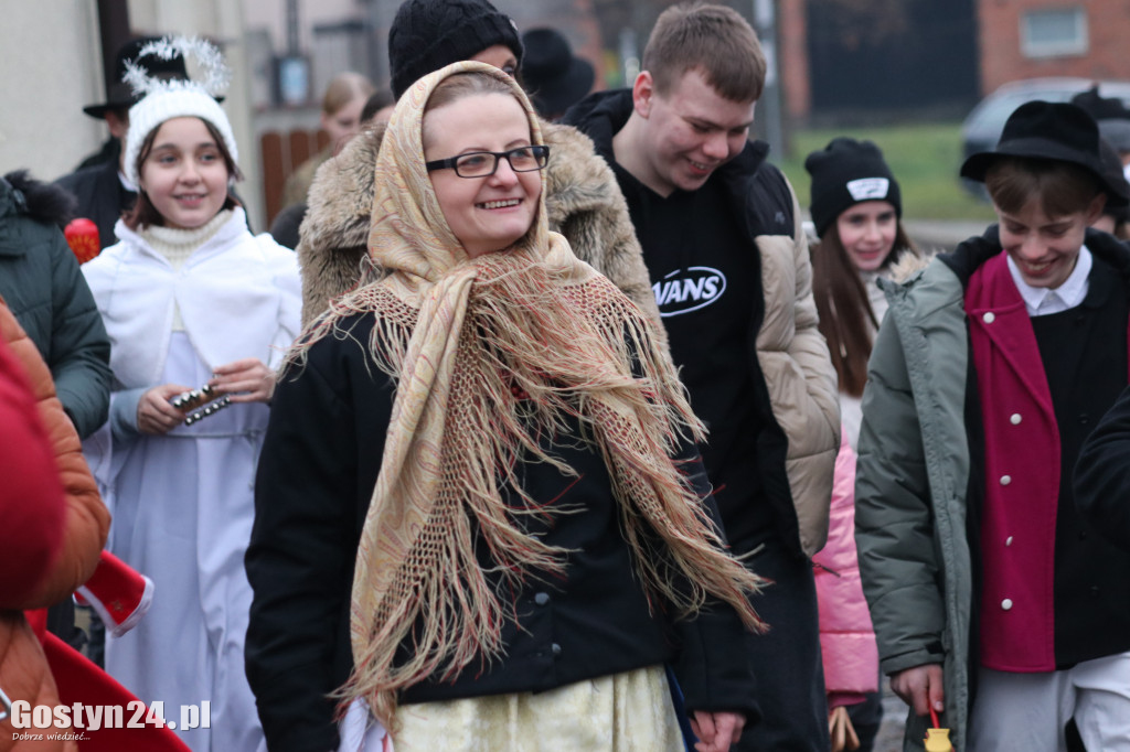 Kolędnicy odwiedzali mieszkańców Domachowa