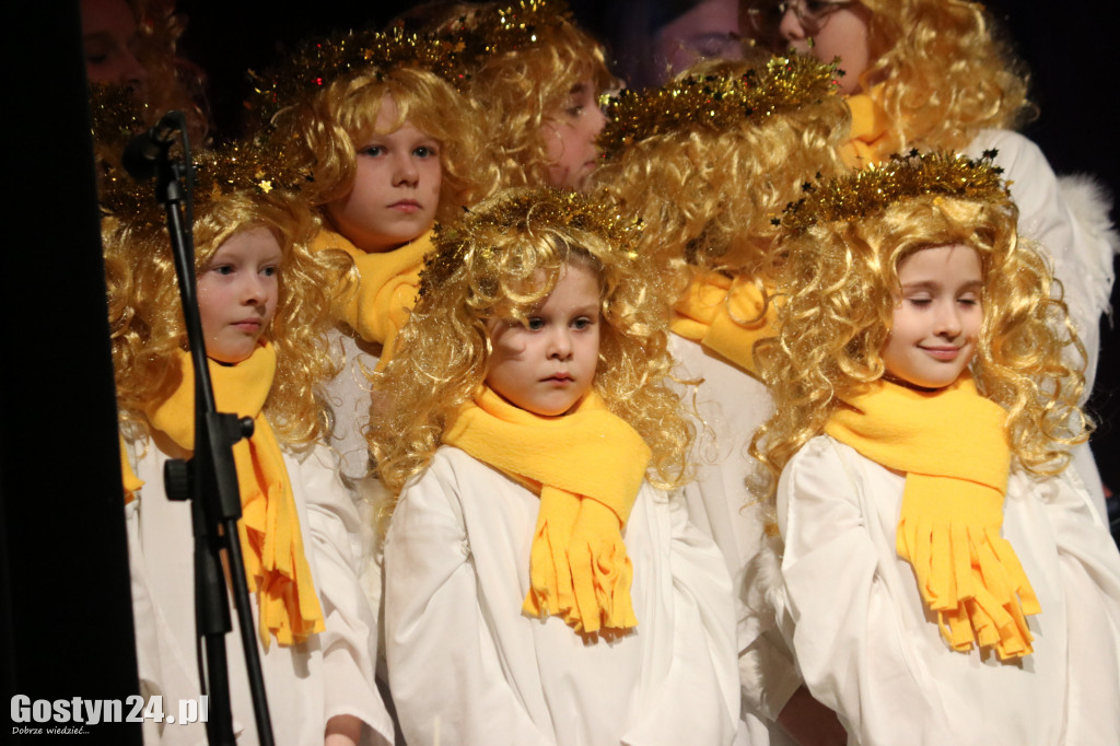 Koncert Rodziny Kuśnierek i Przyjaciół w CKiB Piaski