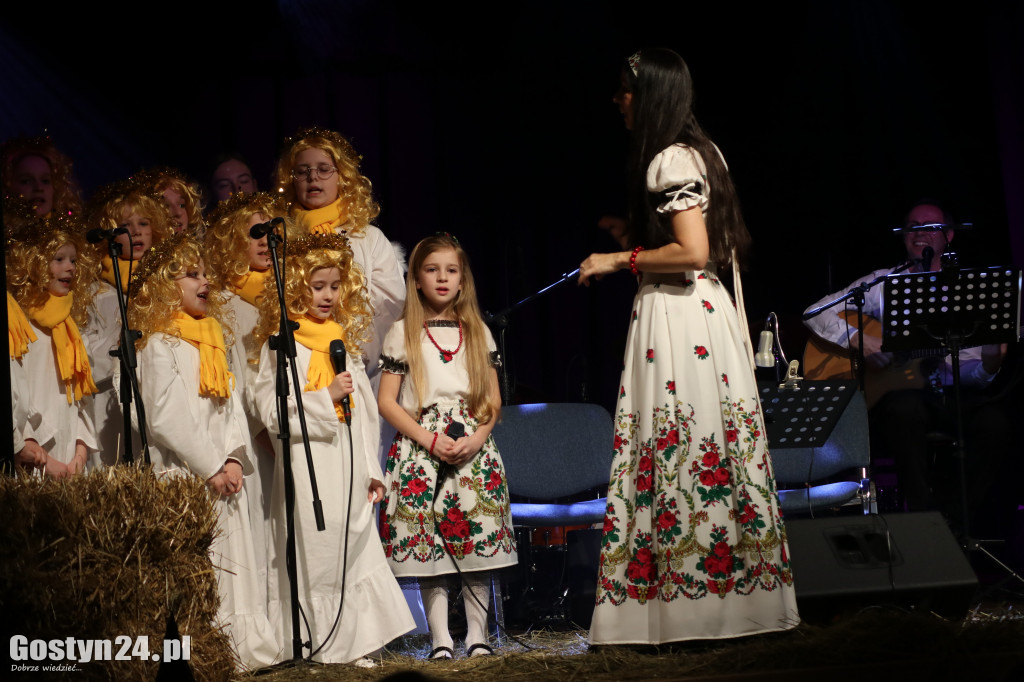 Koncert Rodziny Kuśnierek i Przyjaciół w CKiB Piaski
