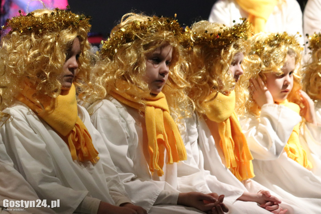 Koncert Rodziny Kuśnierek i Przyjaciół w CKiB Piaski