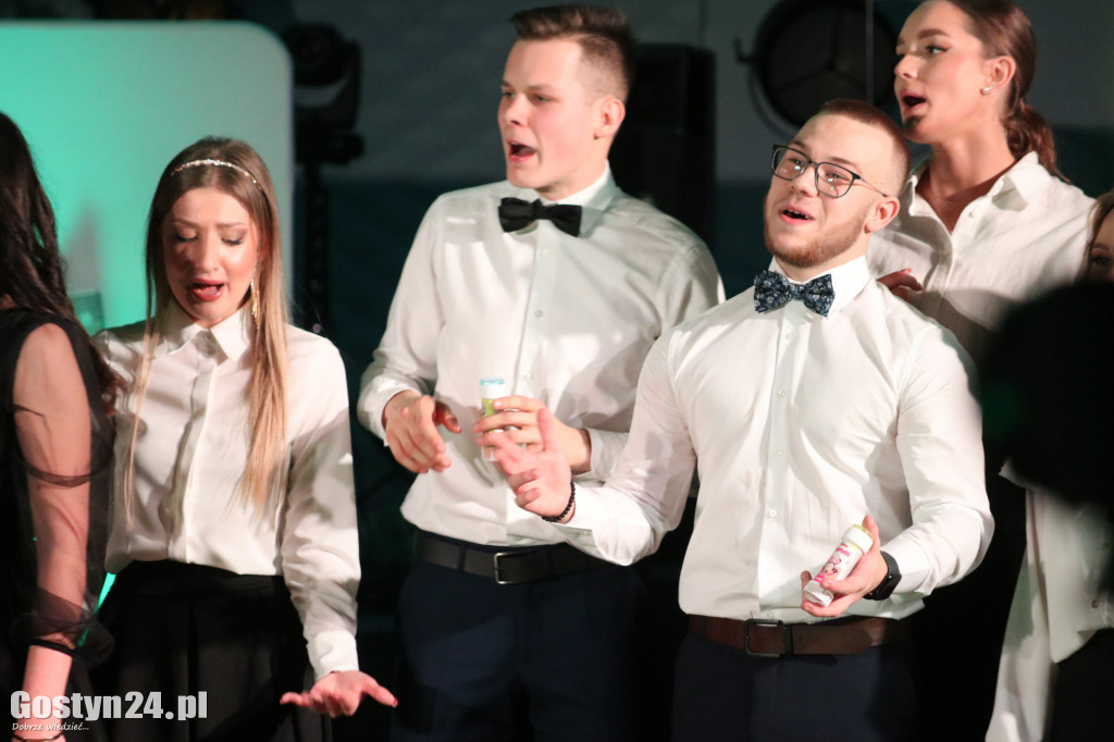 Studniówka maturzystów gostyńskiego liceum