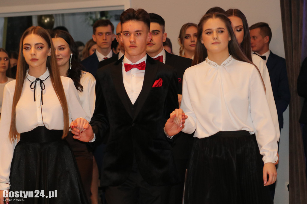 Studniówka maturzystów gostyńskiego liceum