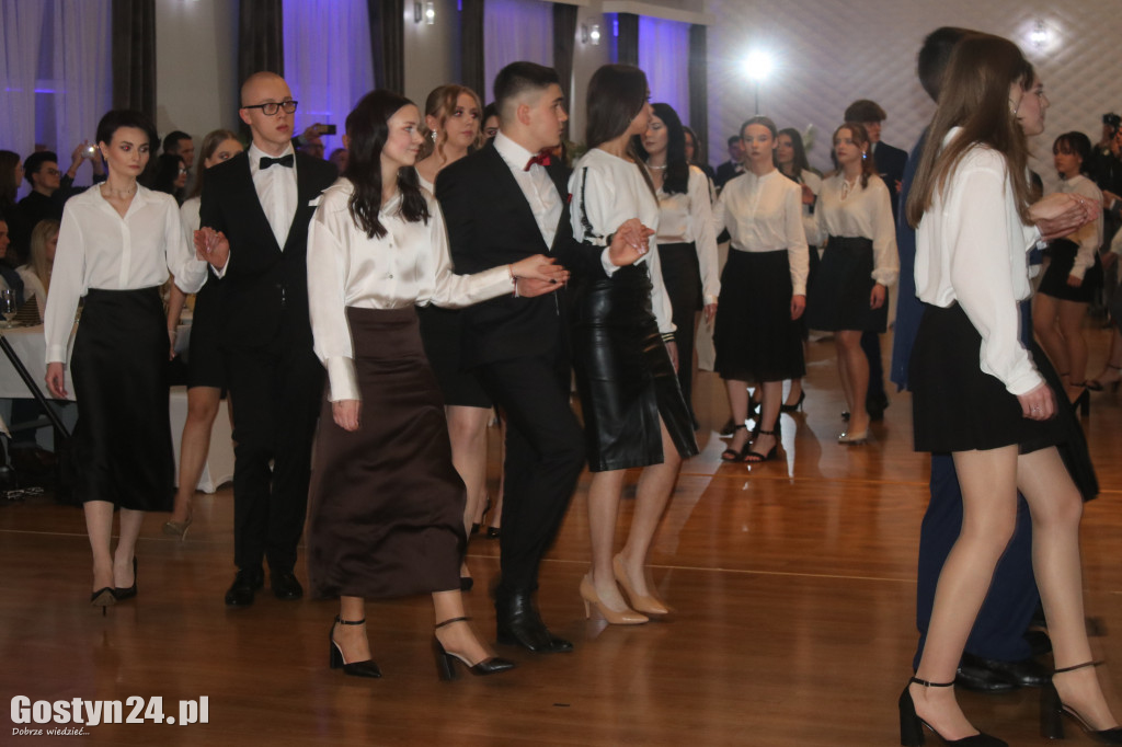 Studniówka maturzystów gostyńskiego liceum